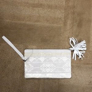 NWOT Maurice's Wristlet